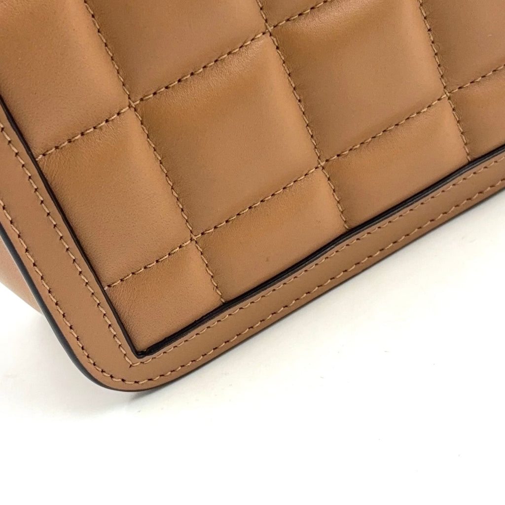 Gucci Deco Mini Quilted Chain Leather Beige Shoulder Bag Gold — view 8