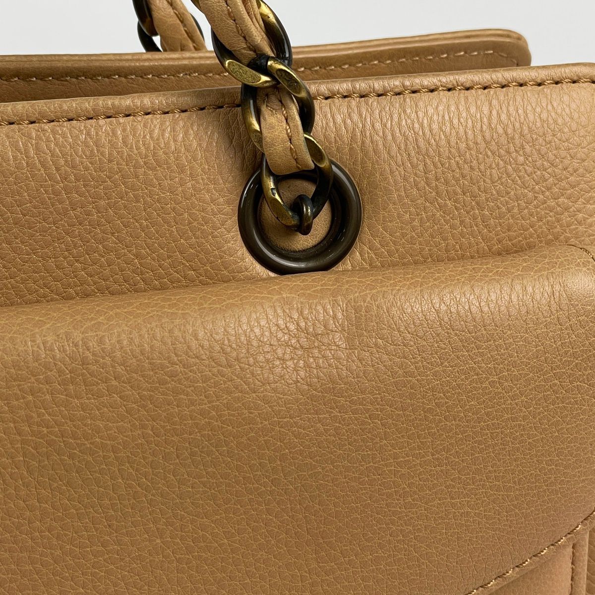 Chanel Handbag CC Logo Leather Beige — view 5