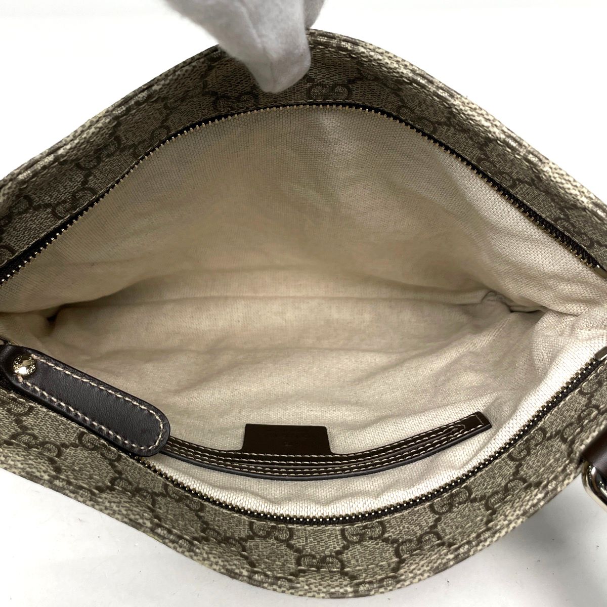 Gucci Shoulder Bag GG Pattern Brown — view 6