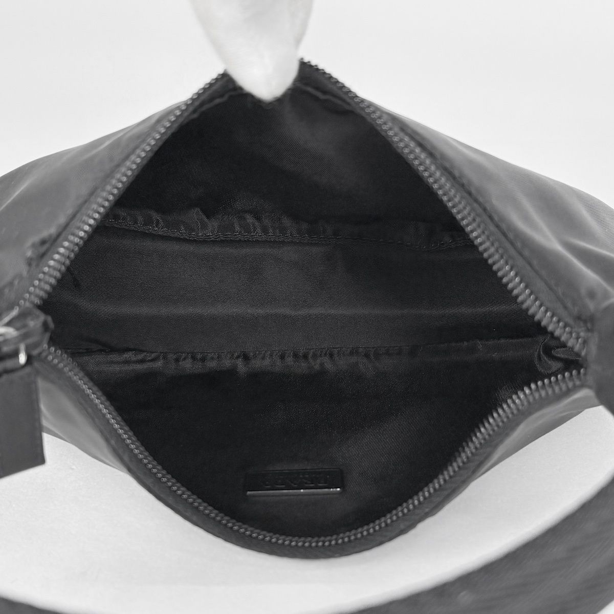 Prada Handbag Nylon Nero — view 7