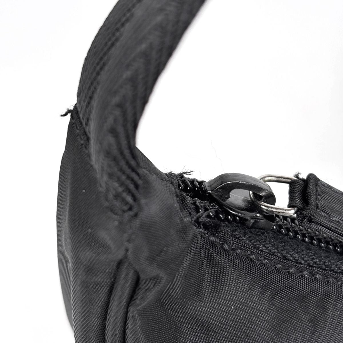 Prada Handbag Nylon Nero — view 5