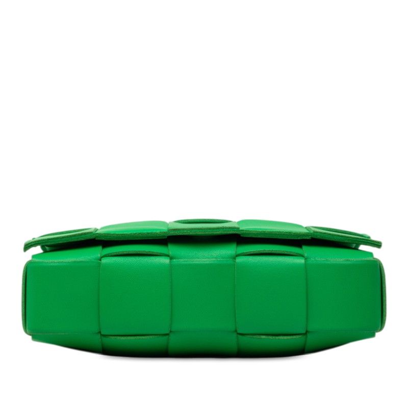 Bottega Veneta Maxi Intrecciato Cassette Crossbody Shoulder Bag Green Leather — view 3