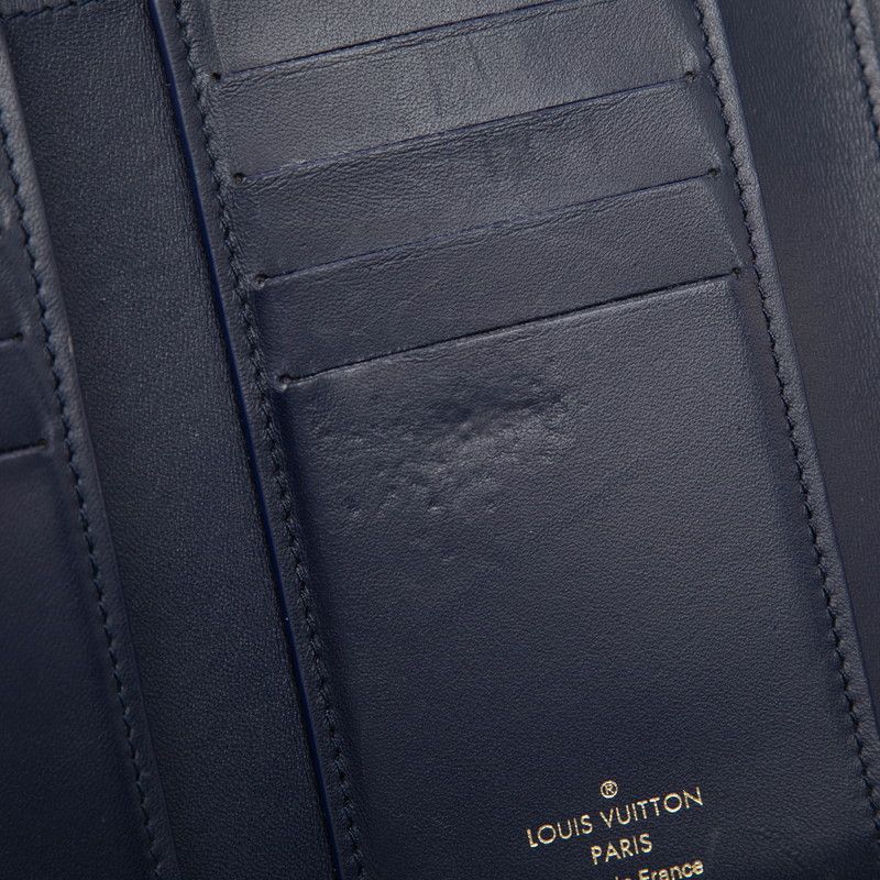 Louis Vuitton Portefeuille Capucines Compact Trifold Wallet Navy Taurillon — view 4