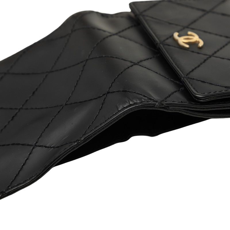 Chanel Wild Stitch CC Logo Bifold Wallet Black Gold Leather — view 4