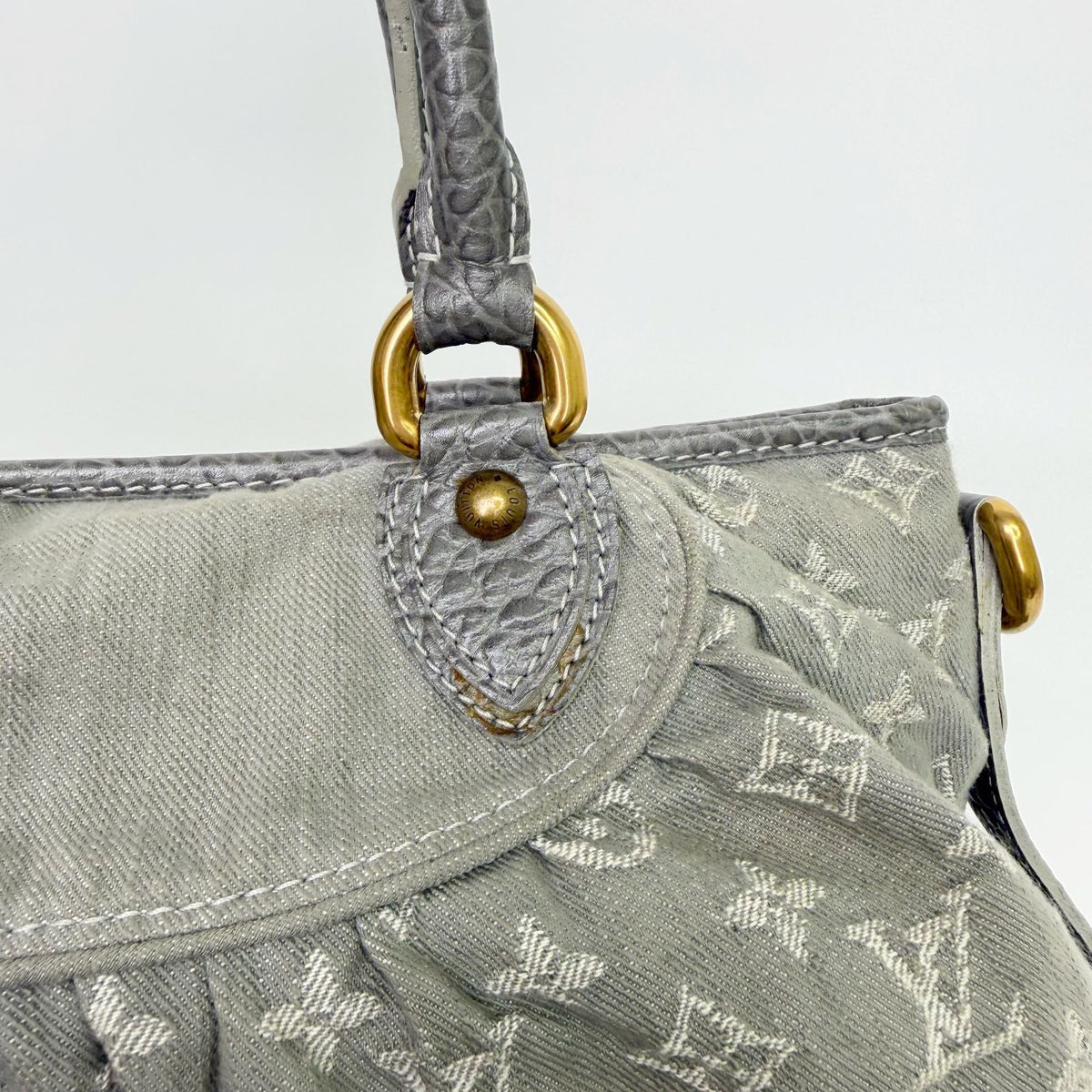Louis Vuitton Monogram Denim Neo Cabby MM Handbag Gray Gold Vintage — view 8