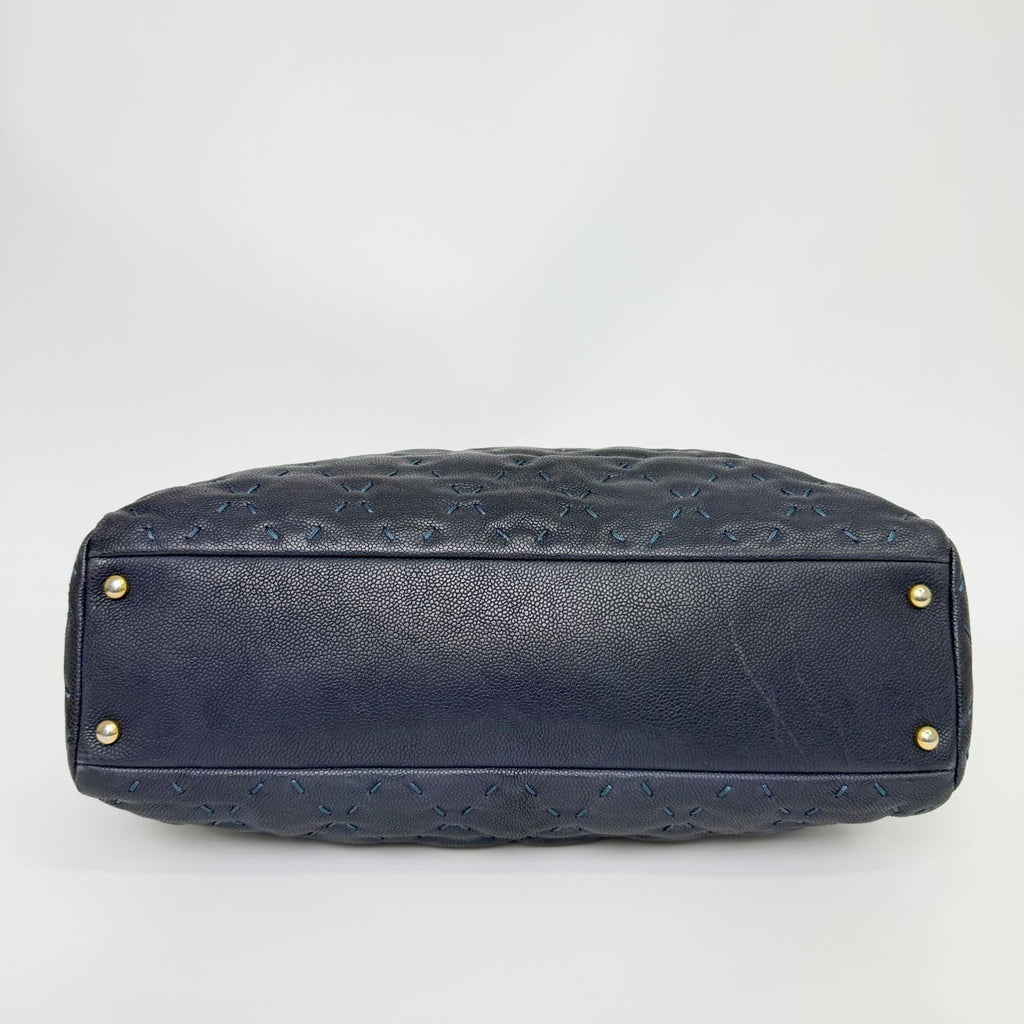 Chanel Camellia CC Logo Embossed Chain Tote Shoulder Bag Leather Navy Gold Seal — view 7