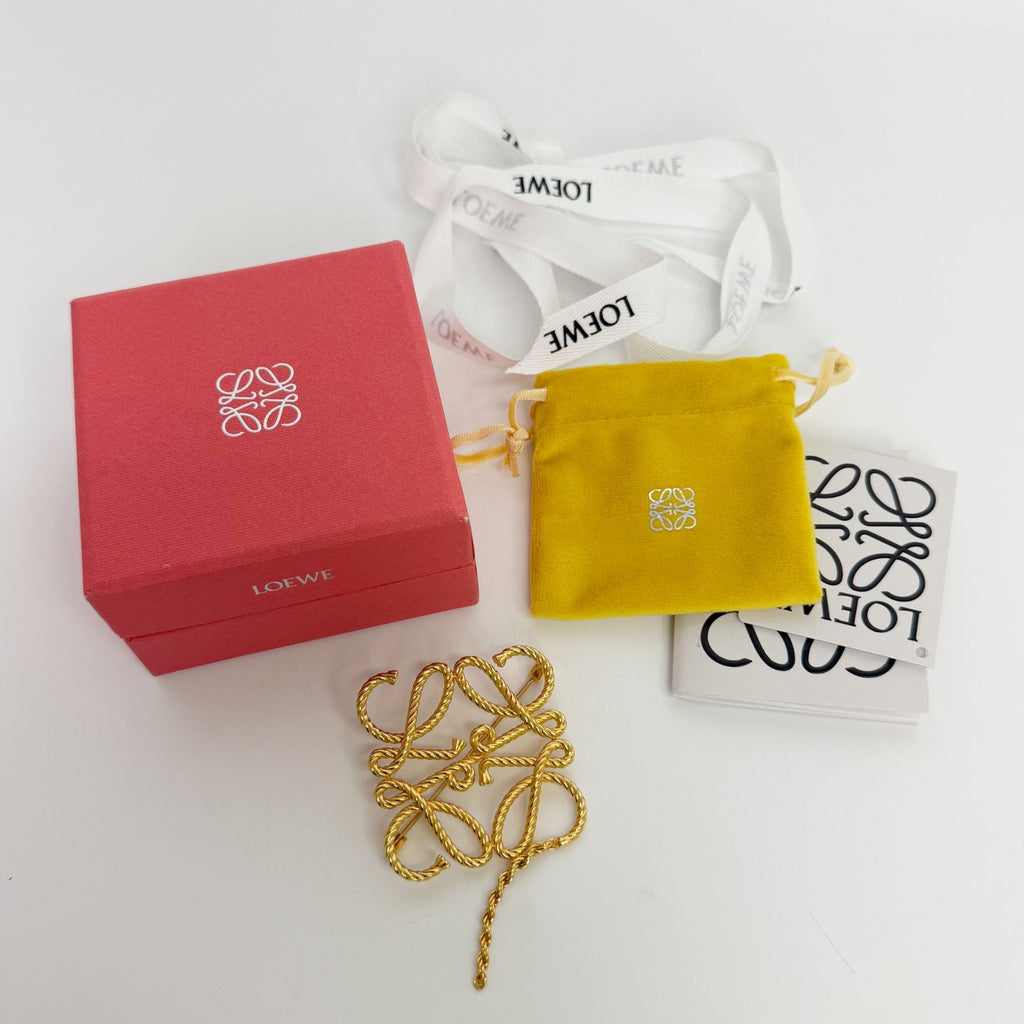 Loewe Anagram Rope Brooch Plated Gold Vintage — view 2