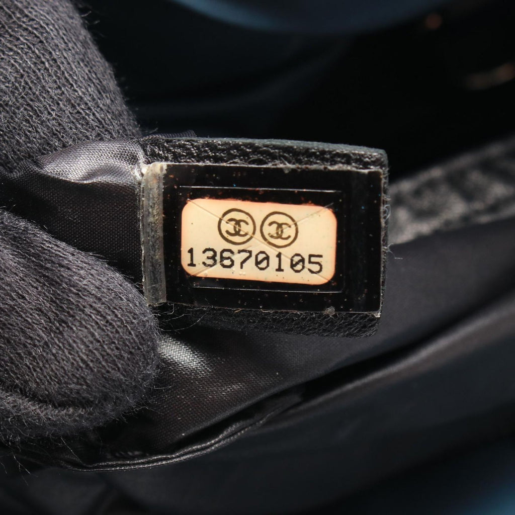 Chanel Tote Coco Cocoon Small Blue Green Nylon Leather — view 5
