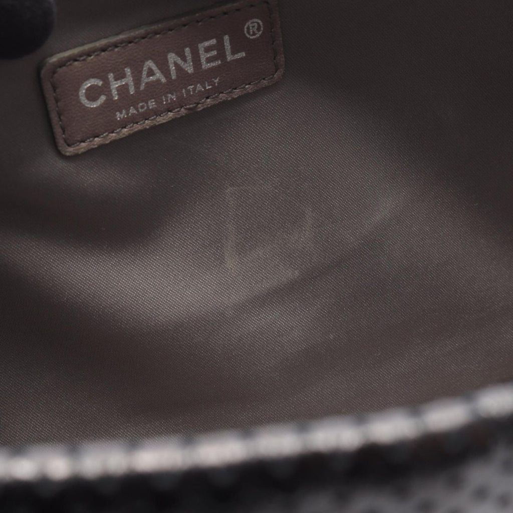 Chanel Shoulder Bag 2.55 Perforated Combination Black Leather Chain — view 7