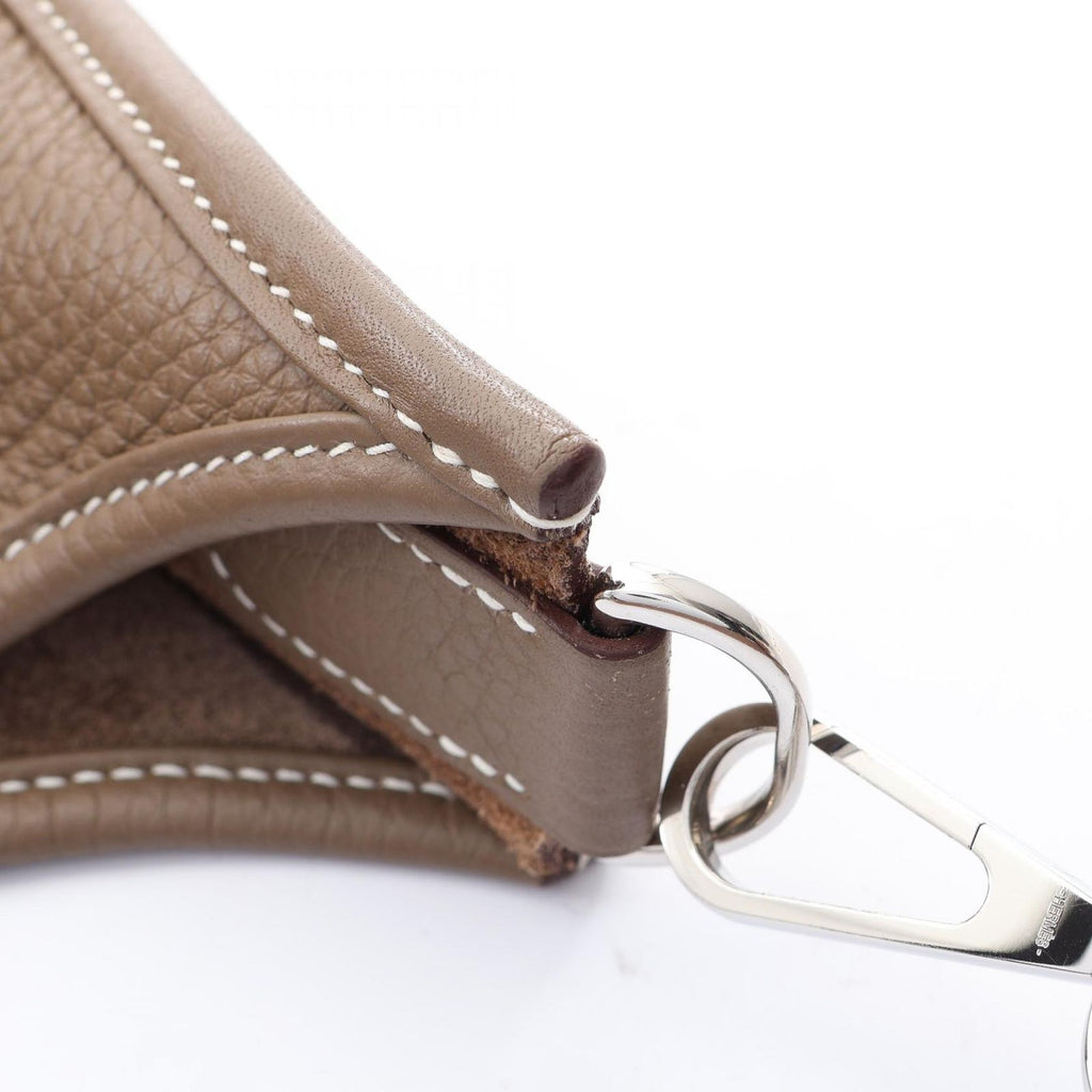 Hermes Shoulder Bag Evelyne 3 Trois PM Etoupe — view 8