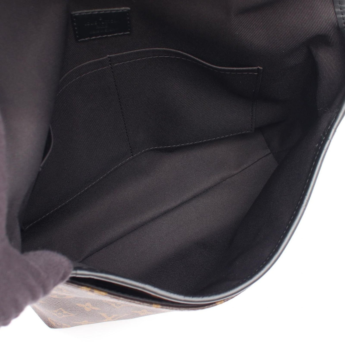 Louis Vuitton Shoulder Bag Magnetic Messenger Monogram Macassar Leather — view 3