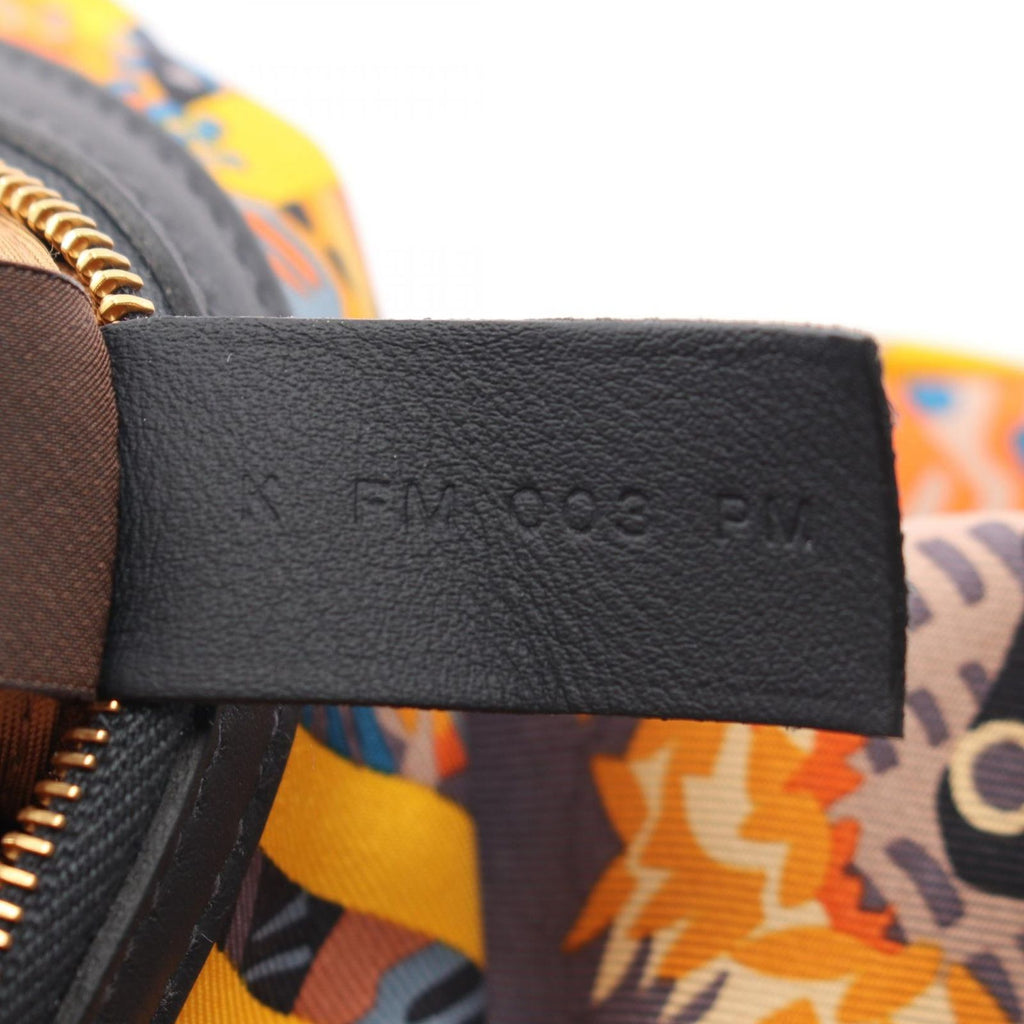 Hermes Shoulder Bag to Go Multi Canvas Silk — view 5