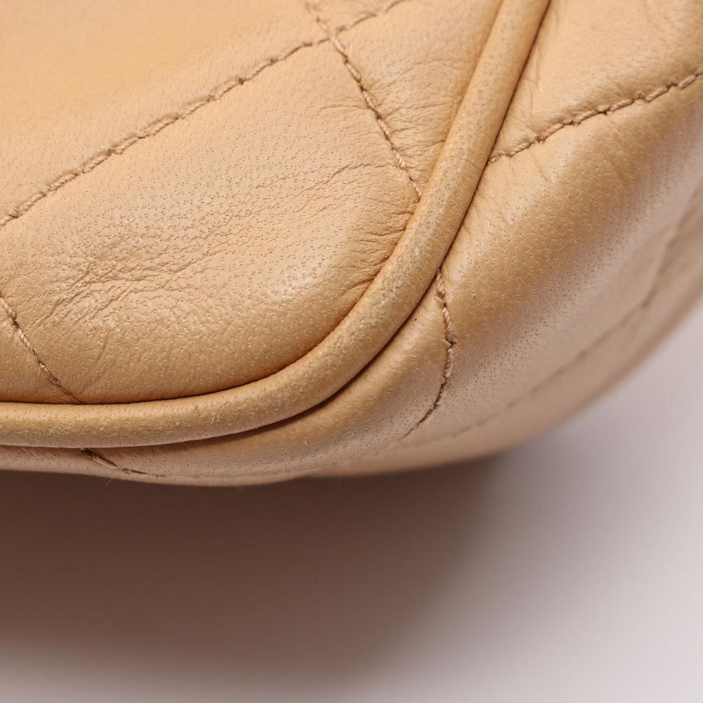 Chanel Handbag Quilted Beige Lambskin — view 8
