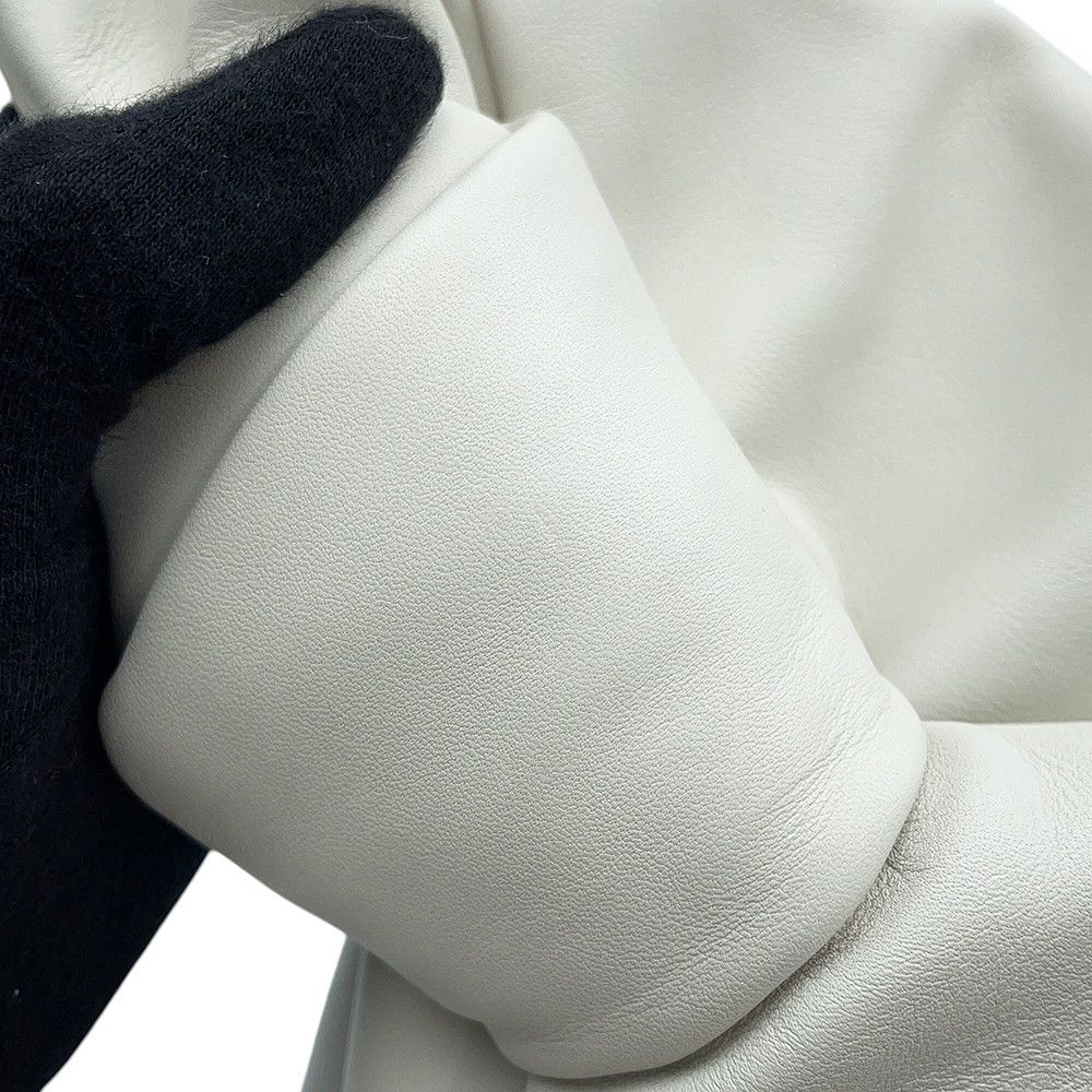 Bottega Veneta Handbag BV Twist Leather White — view 8