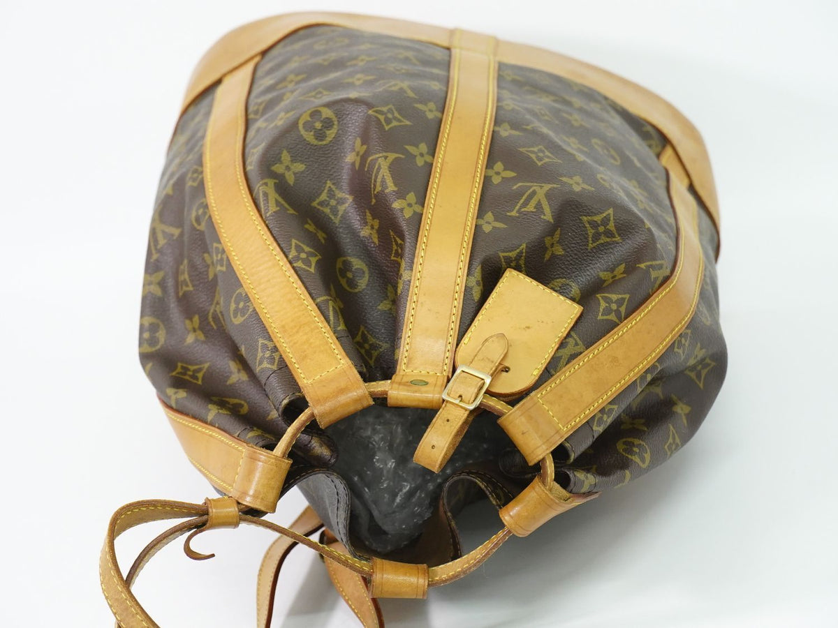 Louis Vuitton LV Randonnee GM Monogram Shoulder Bag Brown — view 5