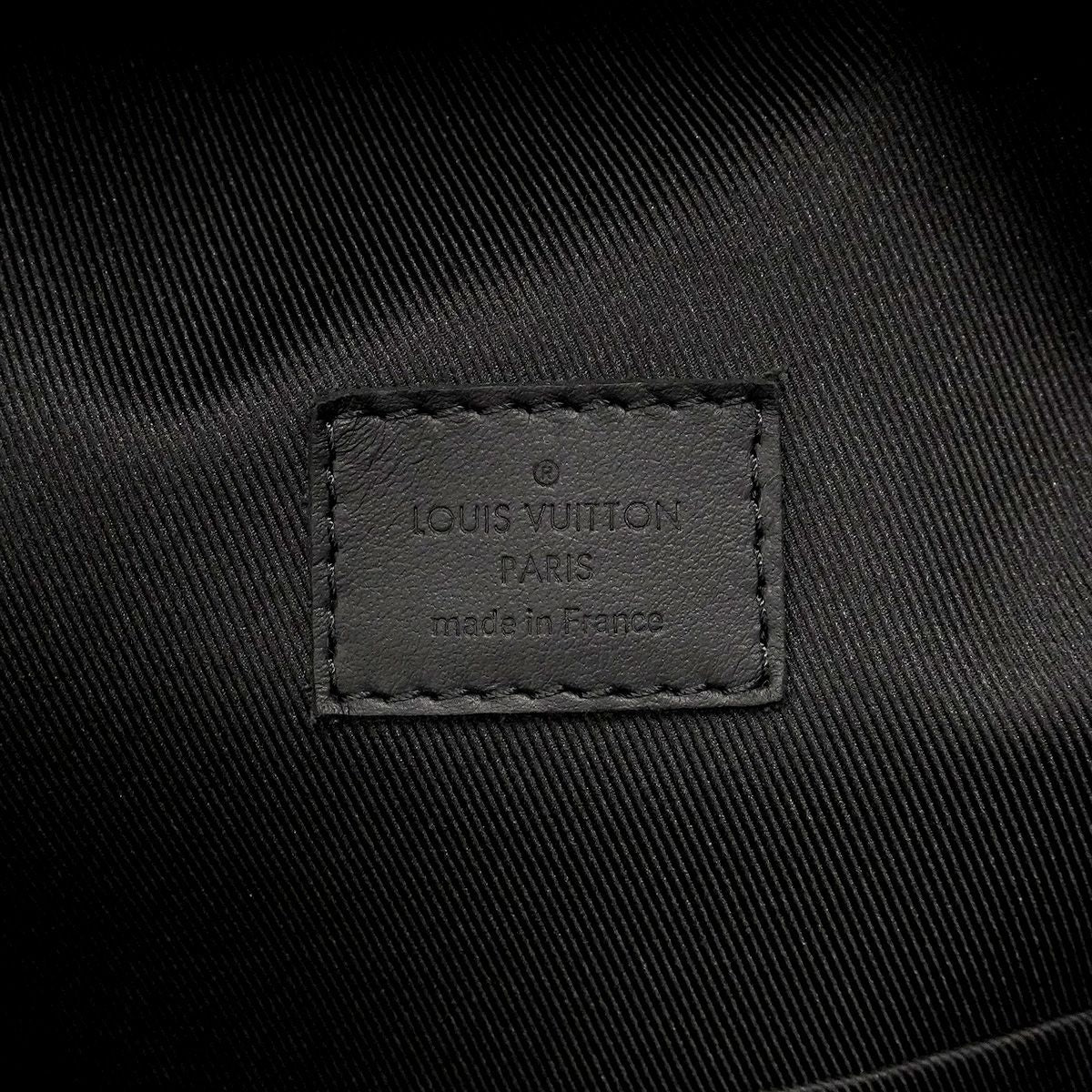 Louis Vuitton Backpack Monogram Eclipse Discovery MM Black — view 5