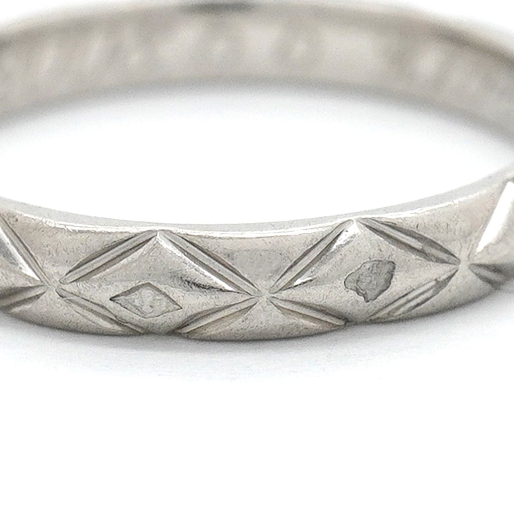 Chanel Ring Quilted Platinum — view 8