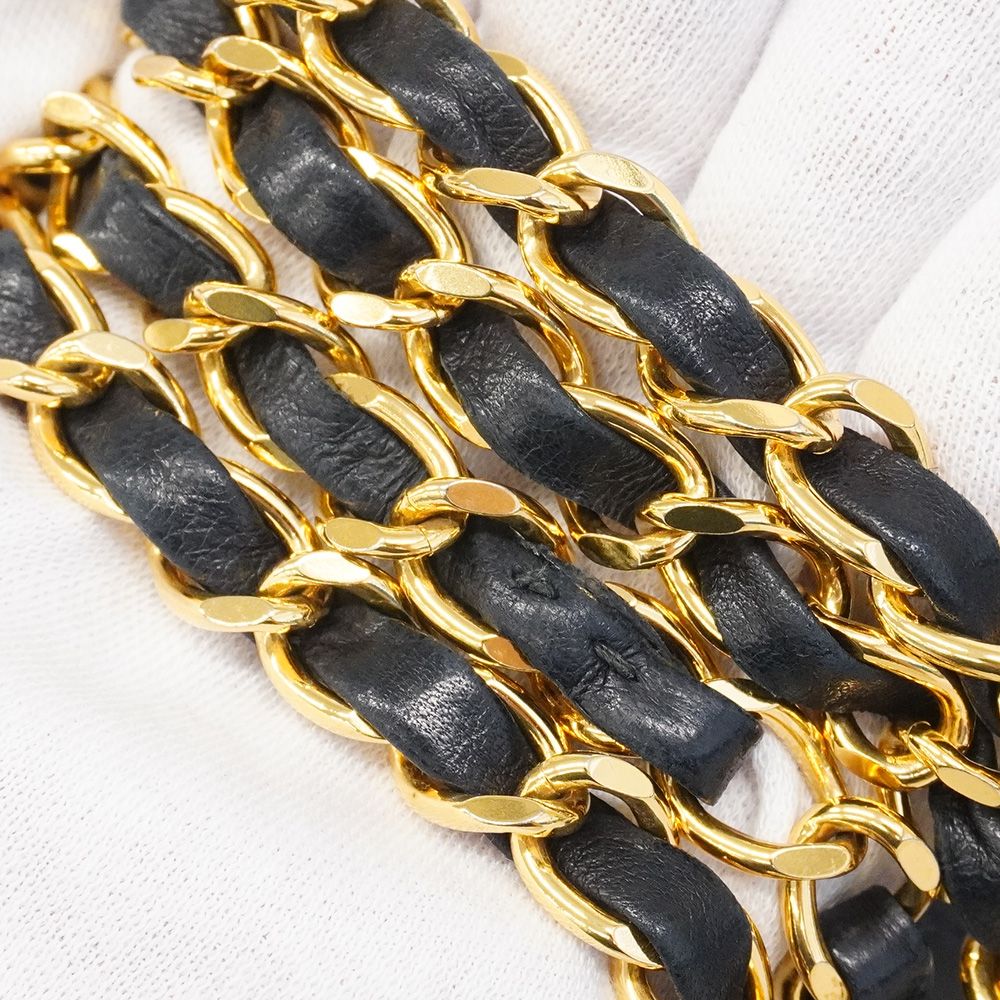 Chanel Shoulder Bag Quilted Lambskin Black Gold — view 7