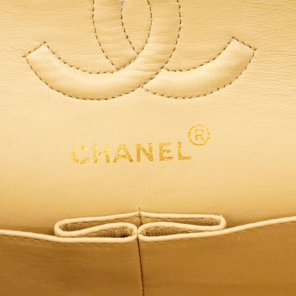 Chanel Shoulder Bag Quilted Lambskin Beige Gold — view 5