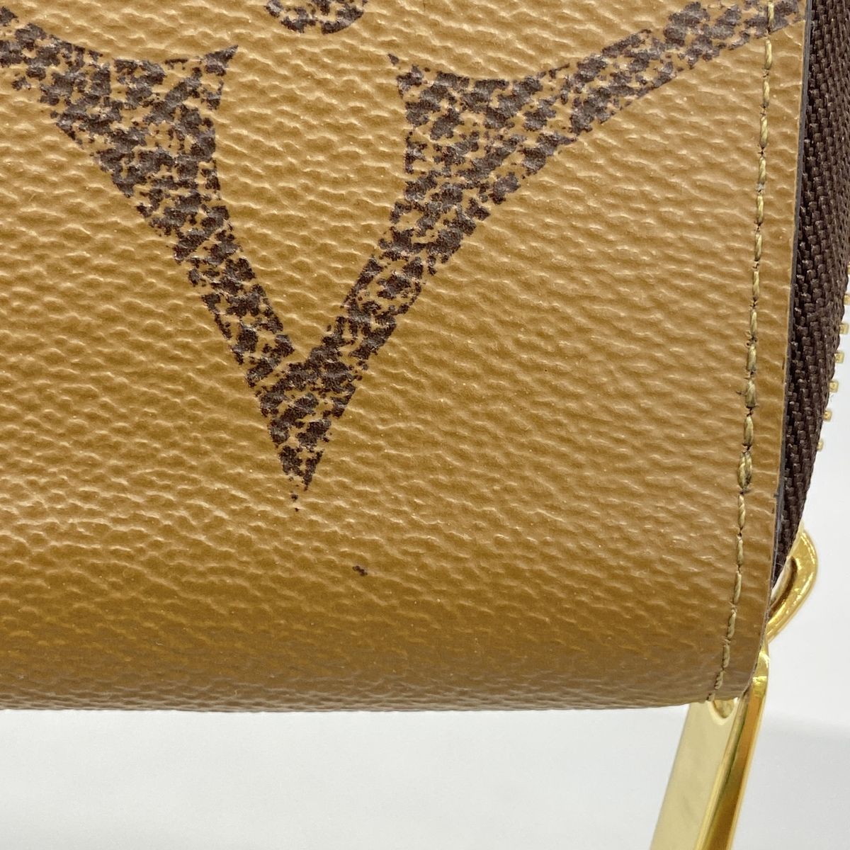 Louis Vuitton Wallet Monogram Giant Reverse Zippy Brown — view 8