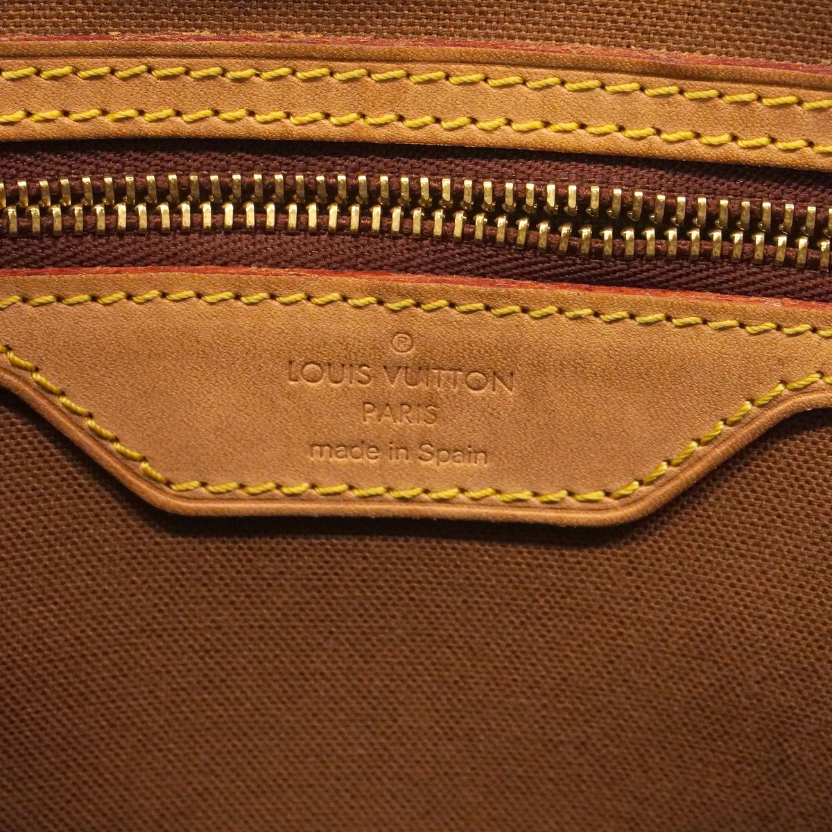 Louis Vuitton Shoulder Bag Monogram Abbesses Brown — view 5