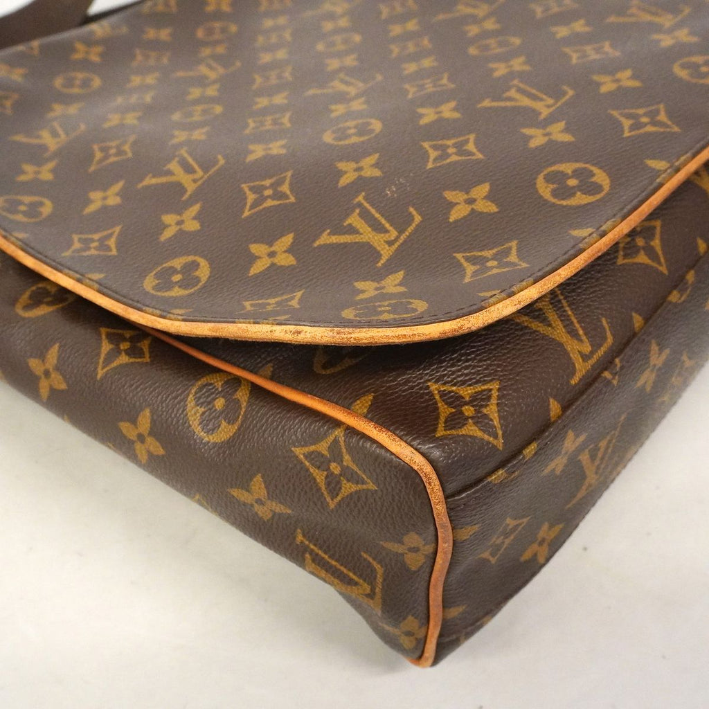 Louis Vuitton Shoulder Bag Monogram Abbesses Brown — view 6
