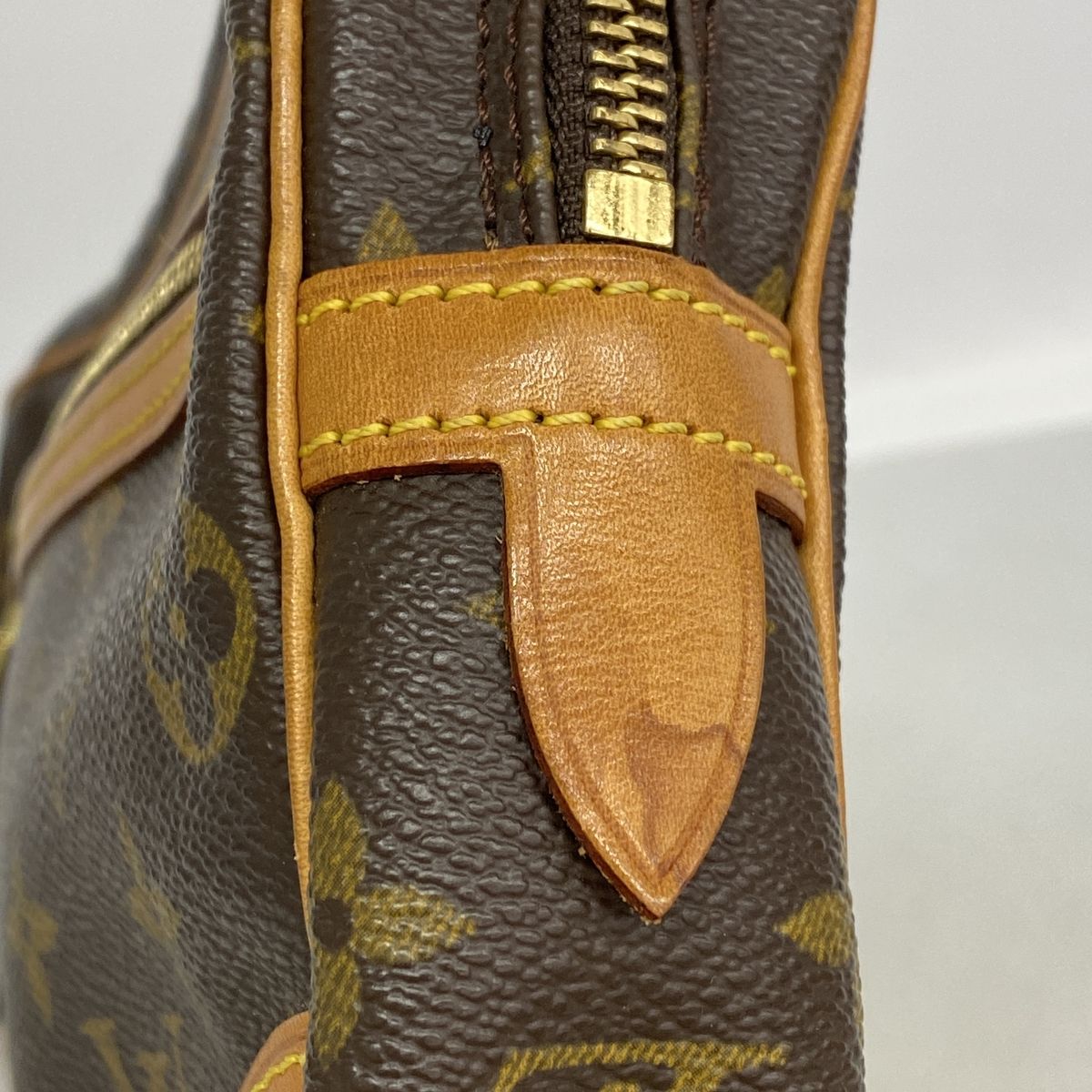 Louis Vuitton Clutch Monogram Marly Dragonne GM Brown — view 7