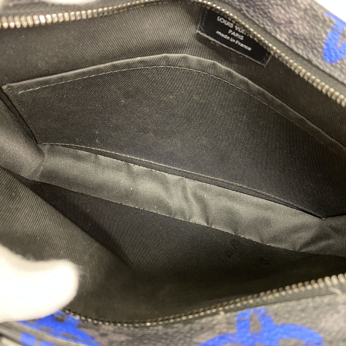 Louis Vuitton Shoulder Bag Monogram Eclipse Trio Messenger Black — view 4