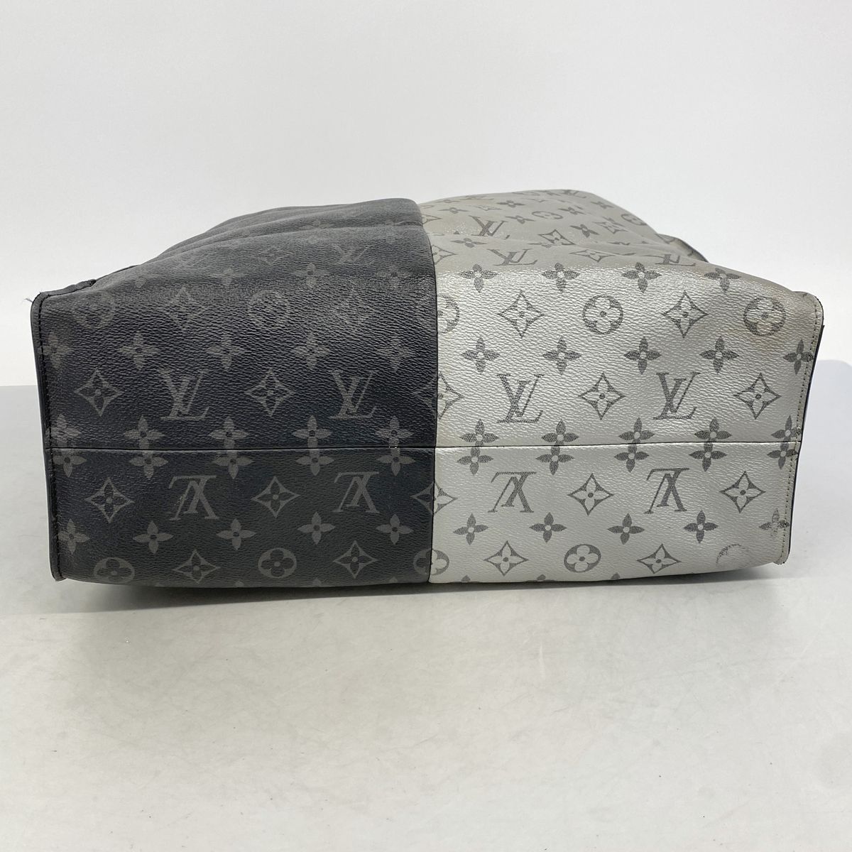 Louis Vuitton Tote Monogram Eclipse Split Black Gray — view 3