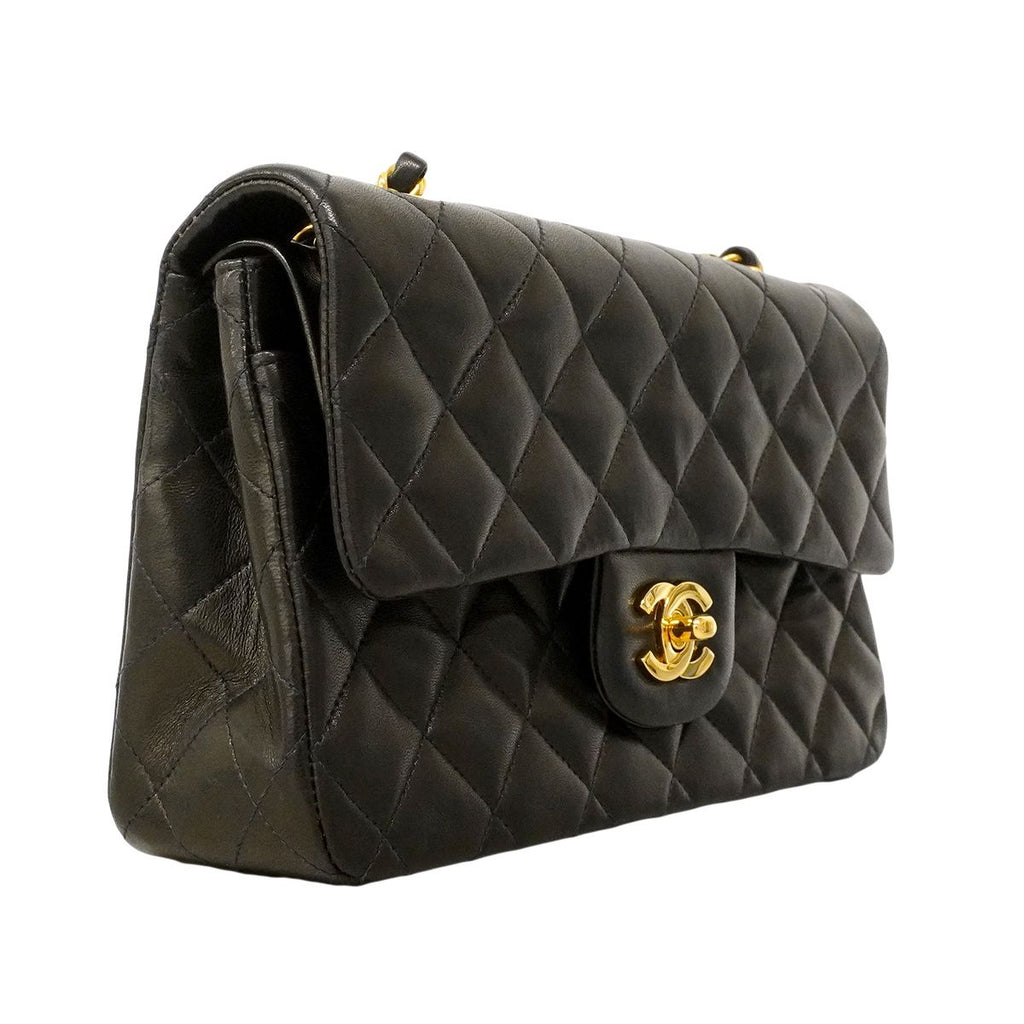 Chanel Shoulder Bag Quilted Lambskin Black Gold — view 2