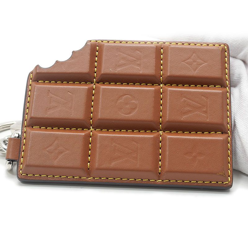 Louis Vuitton Bag Charm LV Chocolate Keychain — view 5