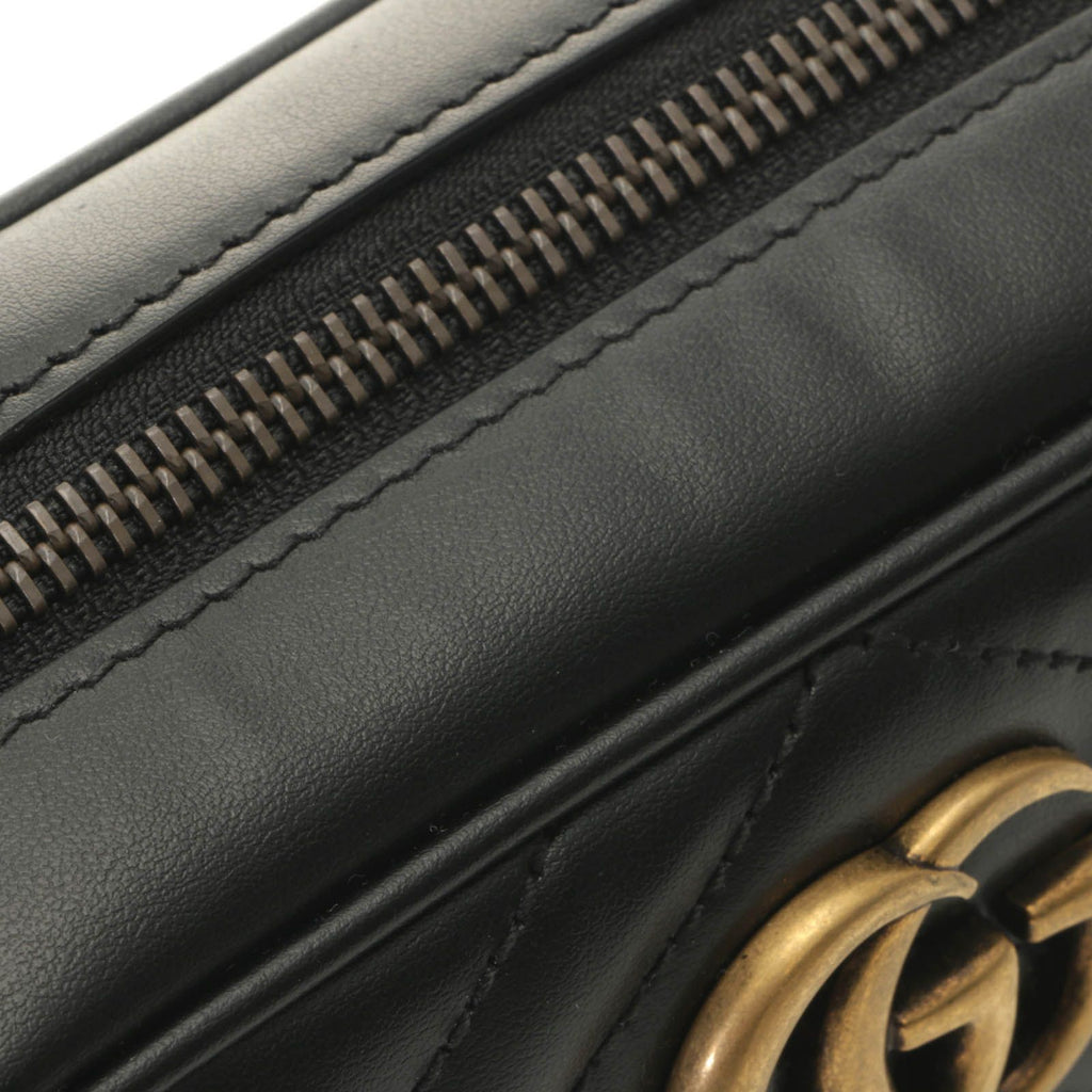 Gucci GG Marmont Quilted Shoulder Bag Leather Black — view 5