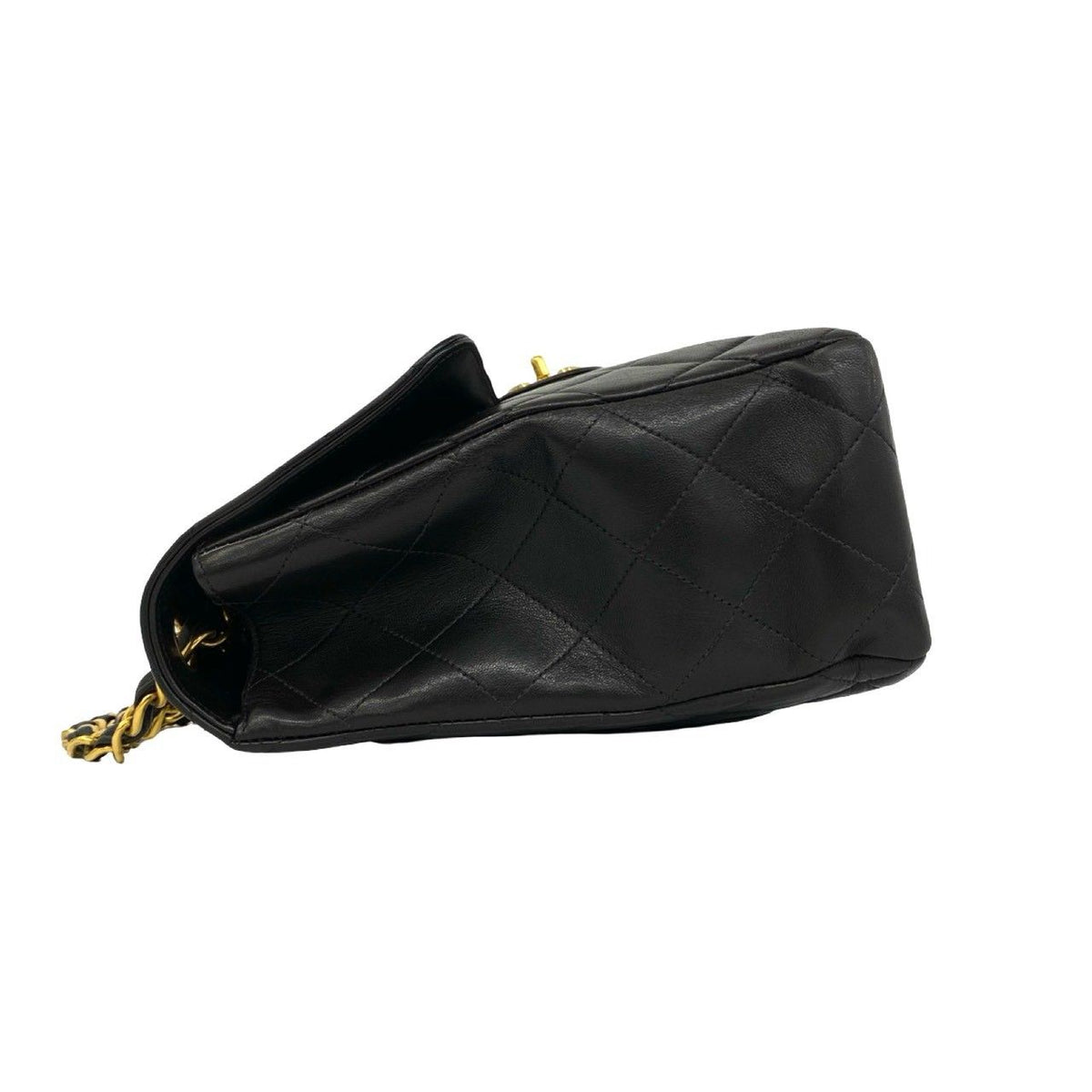 Chanel Quilted CC Logo Single Flap Lambskin Shoulder Bag Black — view 5