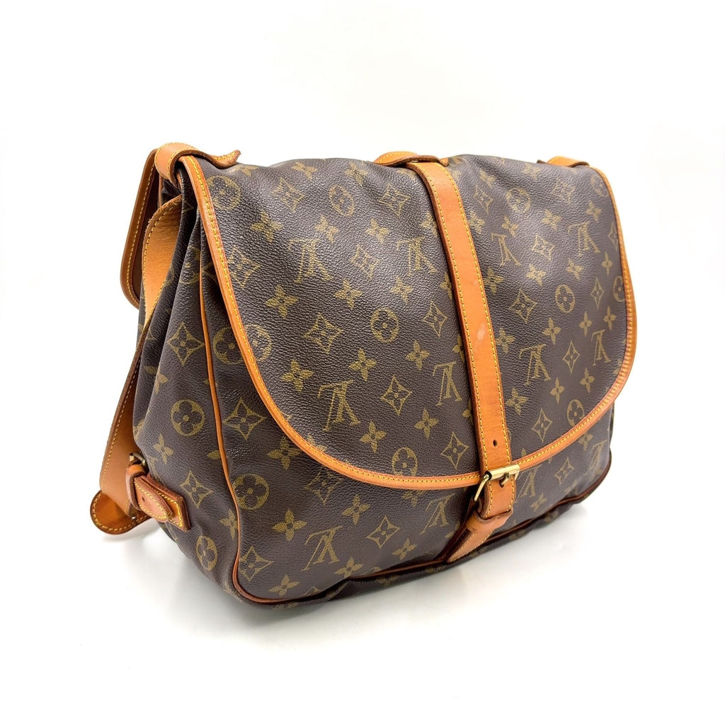 Louis Vuitton Saumur 35 Monogram Leather Brown Light Shoulder Bag Gold — view 2