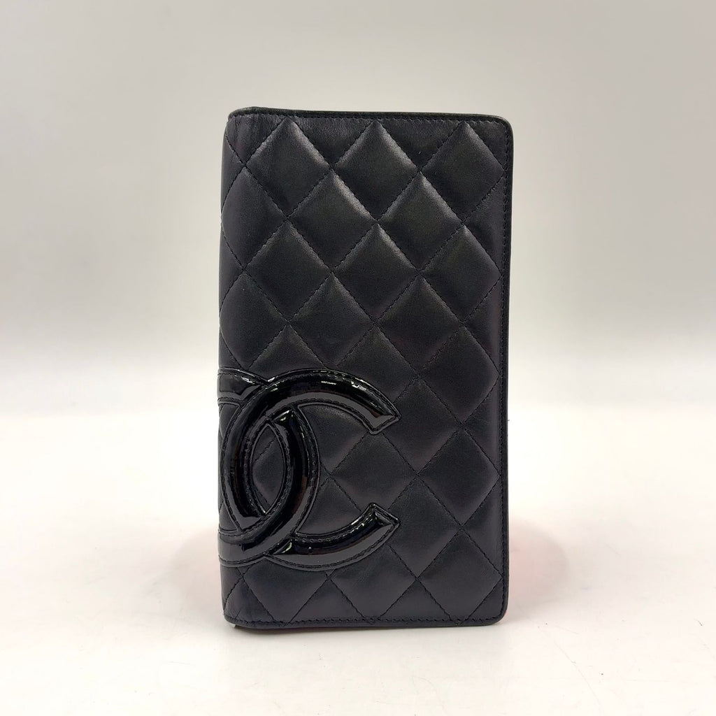 Chanel Cambon Line CC Logo Patent Leather Pink Black Bifold Wallet Silver