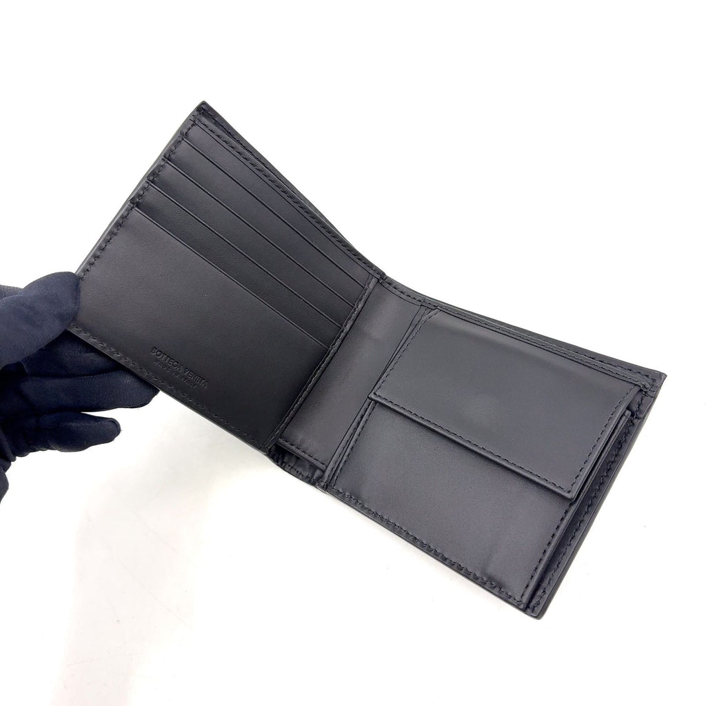 Bottega Veneta Intrecciato Leather Black Bifold Wallet — view 3