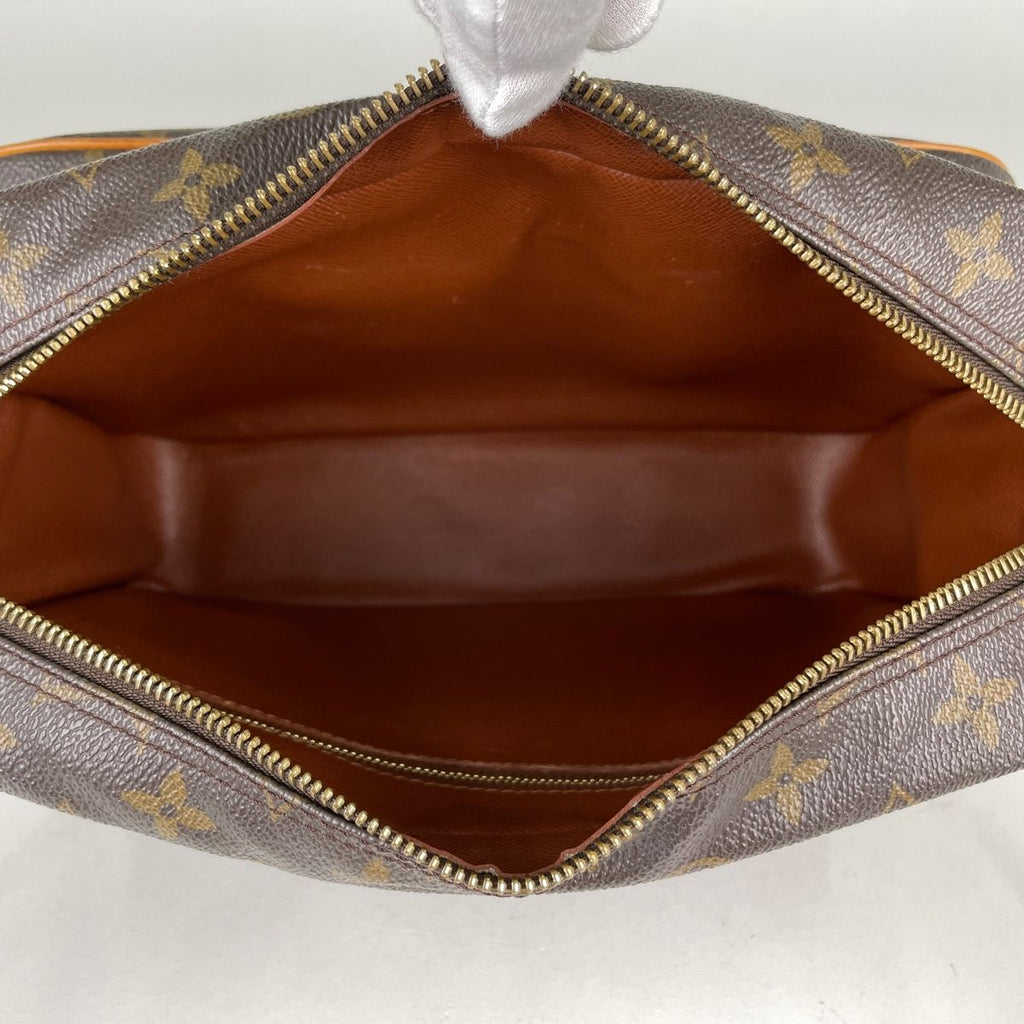 Louis Vuitton Nile Shoulder Bag Monogram Brown — view 8
