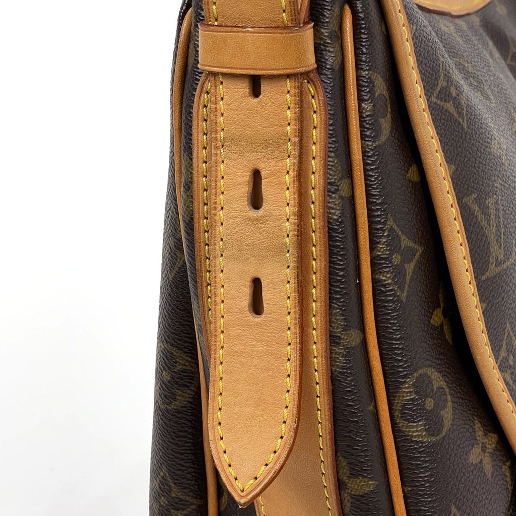 Louis Vuitton Tulum GM Shoulder Bag Monogram Brown — view 7