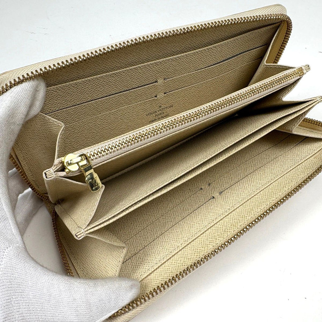 Louis Vuitton Zippy Wallet Round Zip Damier Azur White — view 5