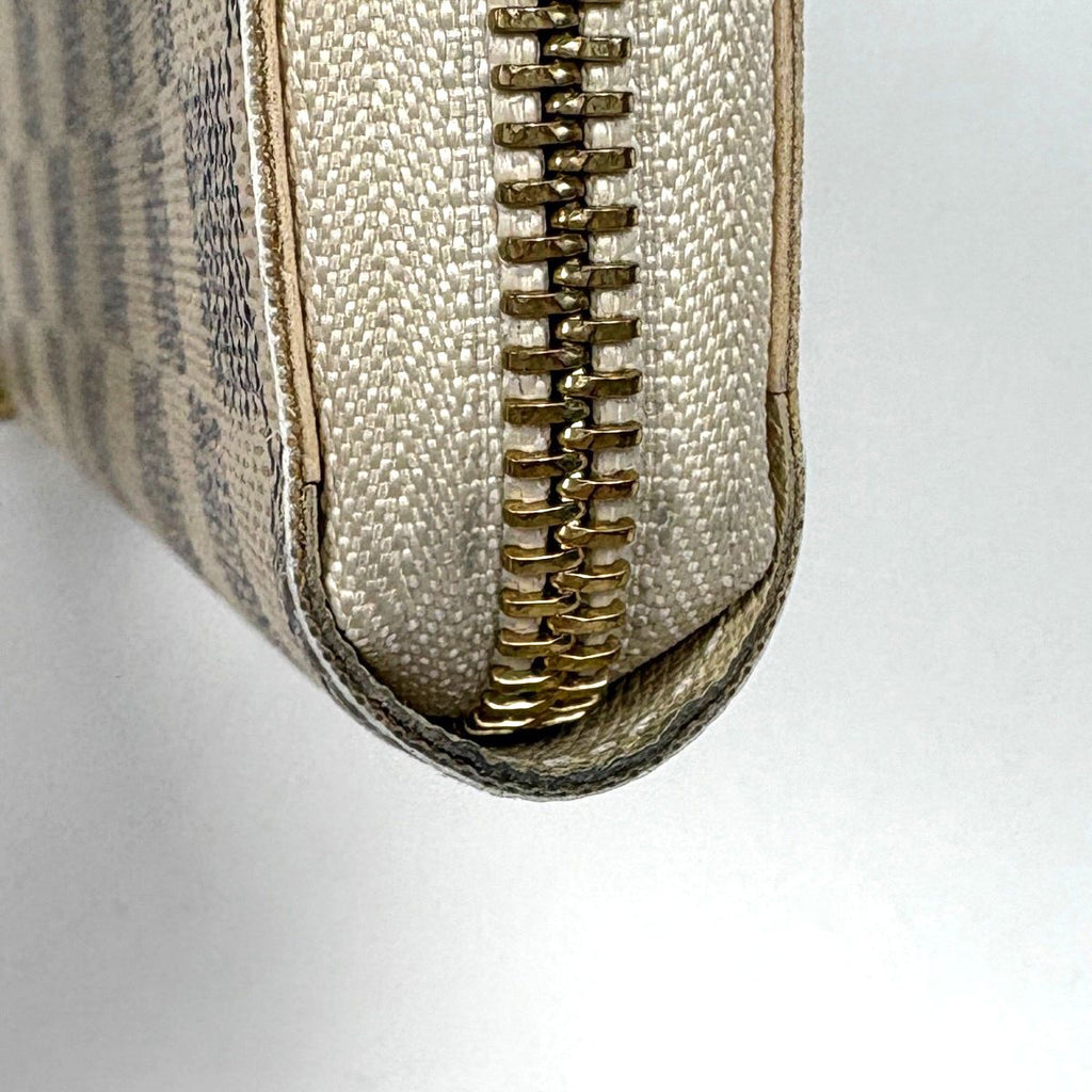 Louis Vuitton Zippy Wallet Round Zip Damier Azur White — view 3