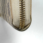 Louis Vuitton Zippy Wallet Round Zip Damier Azur White — view 3