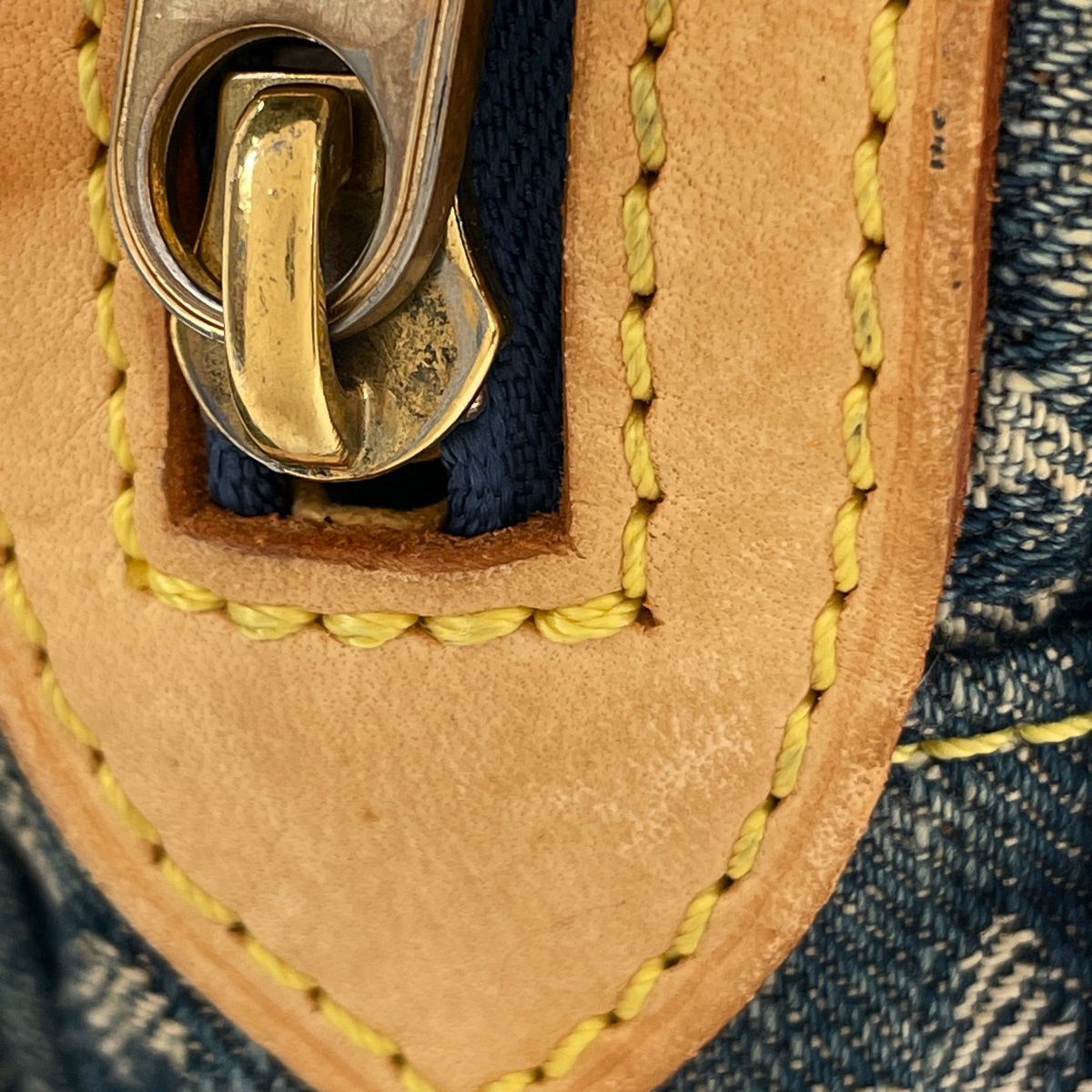 Louis Vuitton Bum Bag Monogram Denim Blue — view 5