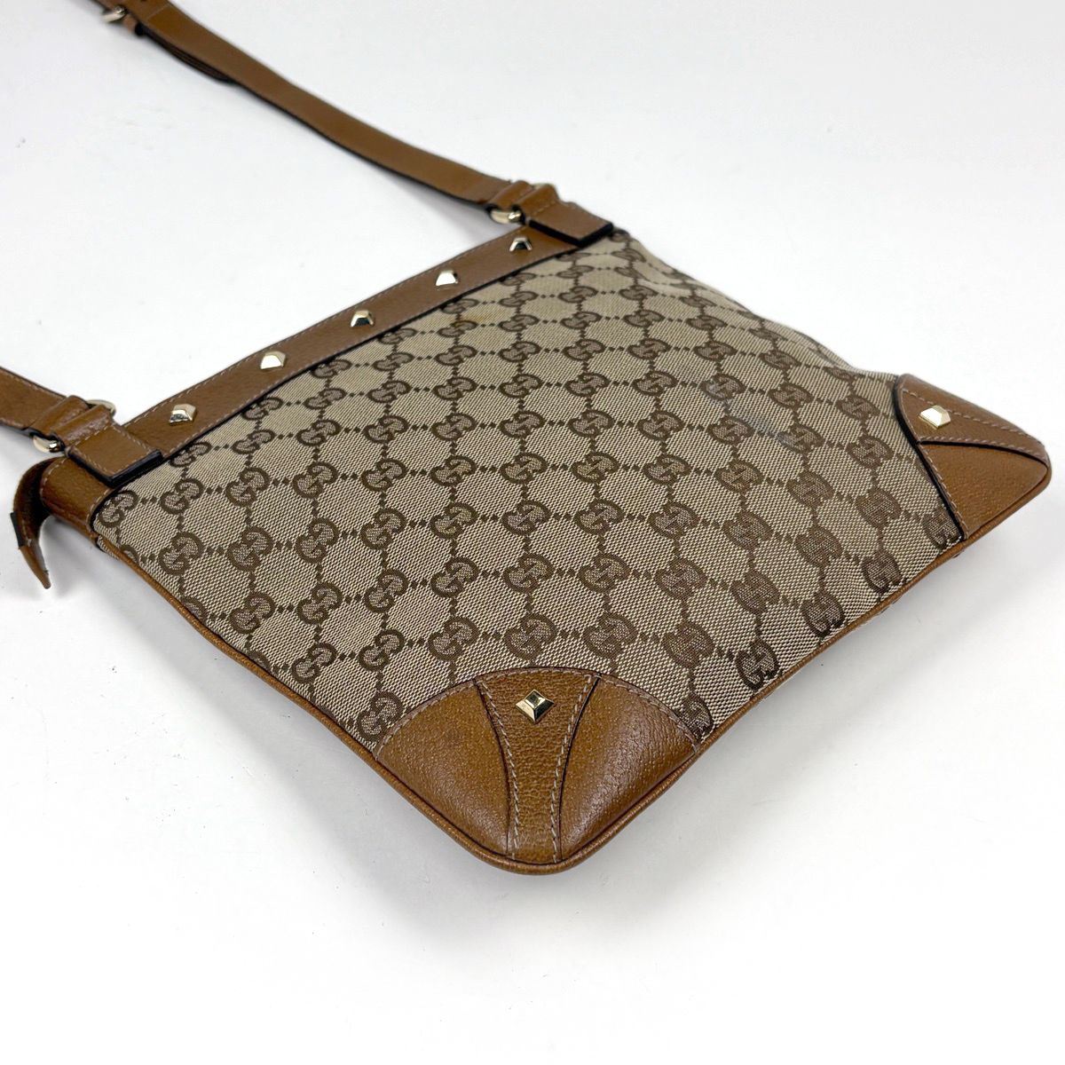 Gucci Shoulder Bag GG Pattern Studs Canvas Beige Brown — view 2