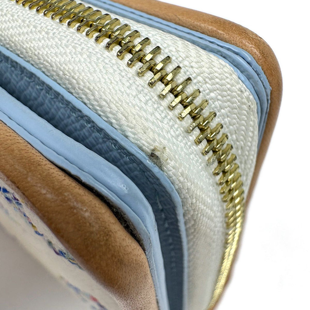 Louis Vuitton Portefeuille Lou Bifold Wallet Monogram Jacquard Beige — view 4