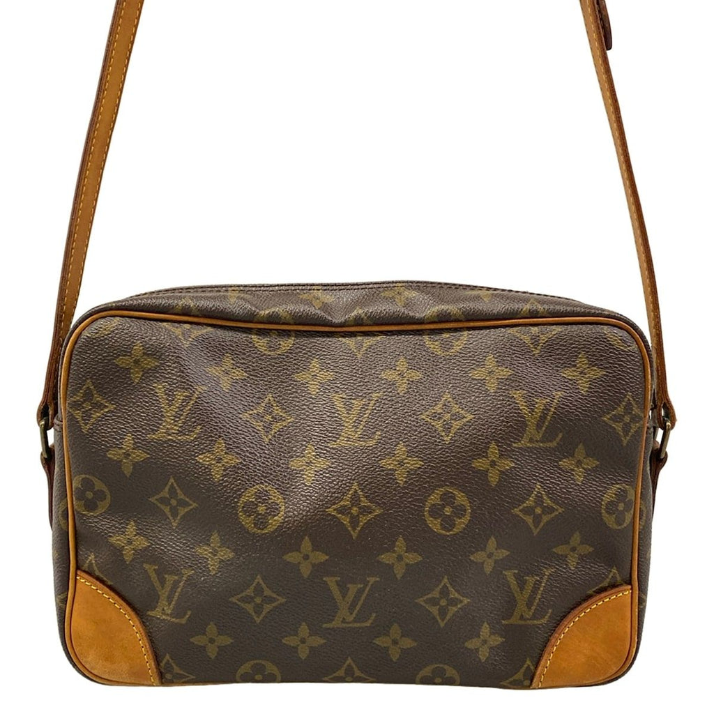 Louis Vuitton Shoulder Bag Monogram Trocadero 27 — view 3