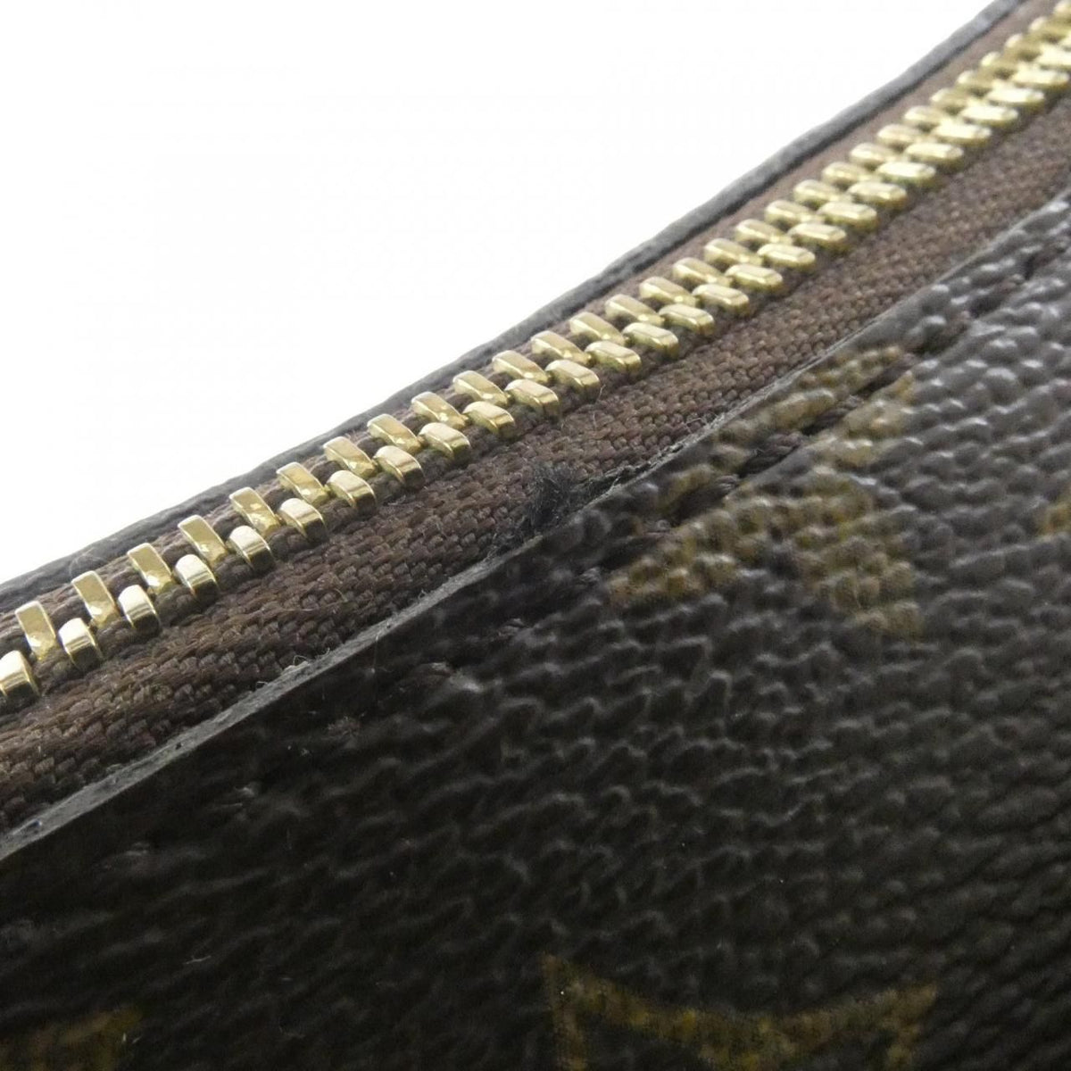 Louis Vuitton Monogram Mabillon Shoulder Bag — view 4