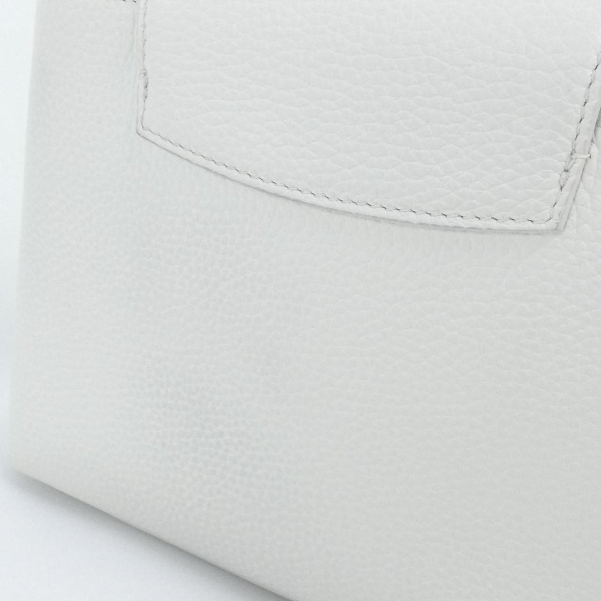 Louis Vuitton Capucines BB Bag — view 7