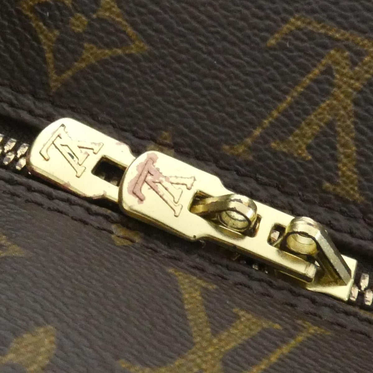 Louis Vuitton Monogram Amfar Three Shoulder Bag — view 5