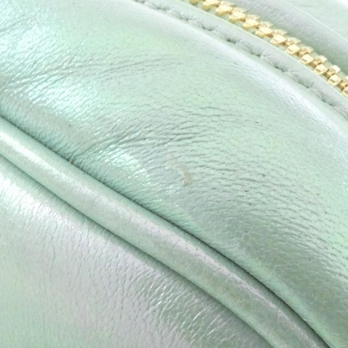 Gucci GG Marmont Shoulder Bag — view 4