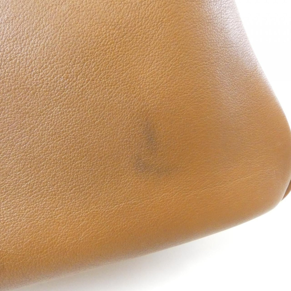 Saint Laurent le 5 A7 Soft Large Aaauq Shoulder Bag — view 4